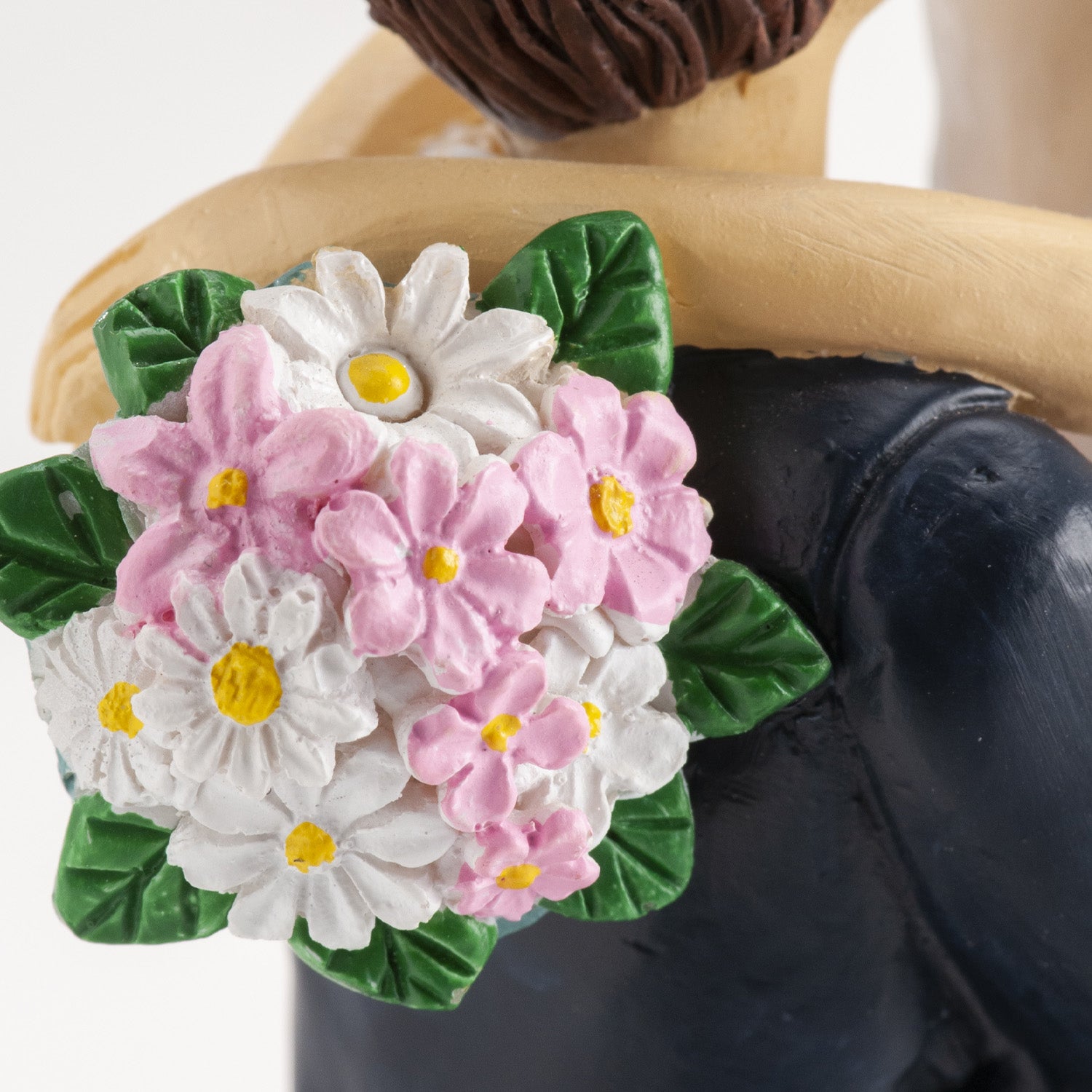 WEDDING COUPLE BRIDE IN ARMS 18CM