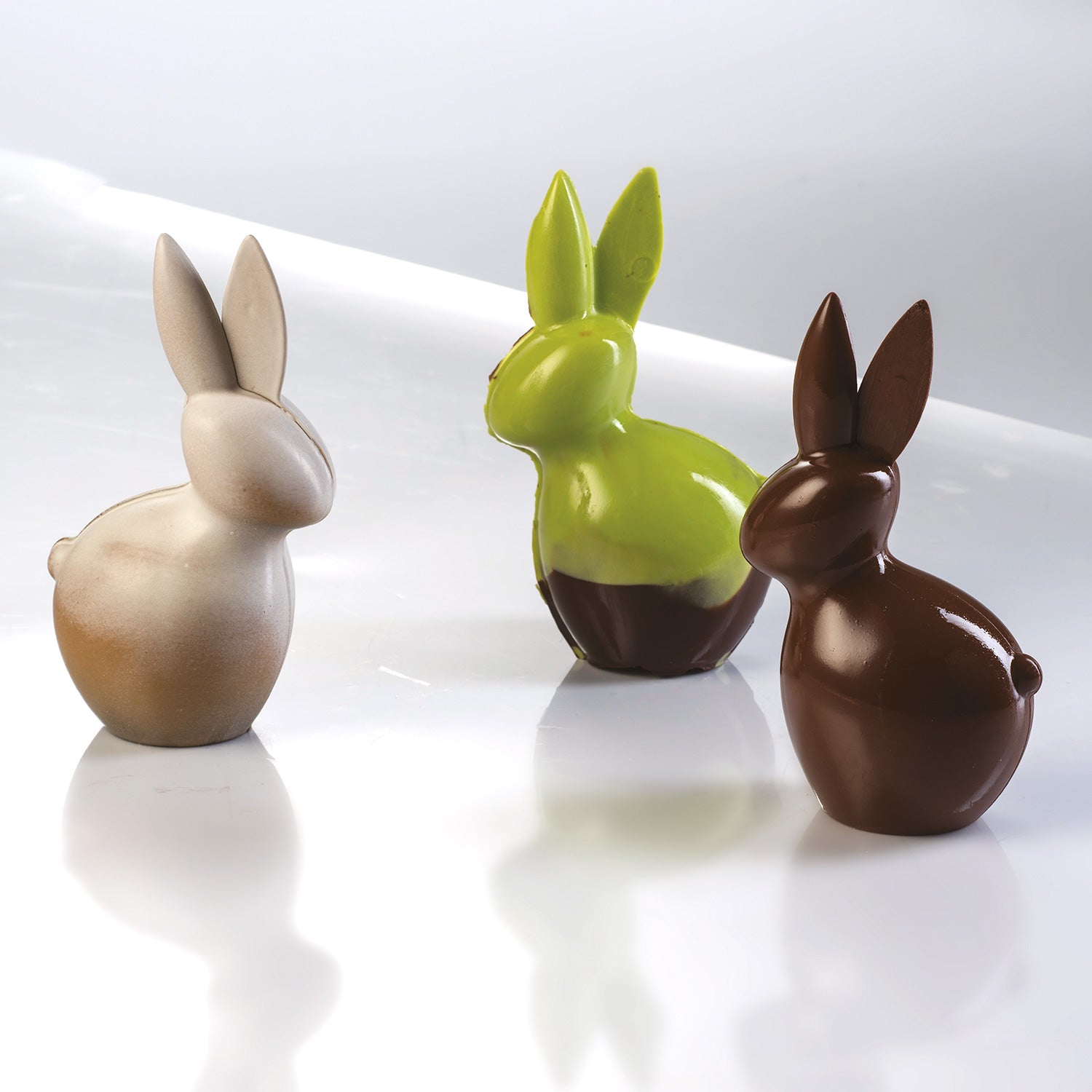MOLDE PLASTICO TERMOFORMADO CONEJO 3D 90X60H152MM